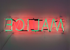 Bruce Nauman, Malice, 1980. Neon tubing with clear glass tubing, 7 × 29 × 3 inches (17.8 × 73.7 × 7.6 cm), edition of 3 © Bruce Nauman/Artists Rights Society (ARS), New York