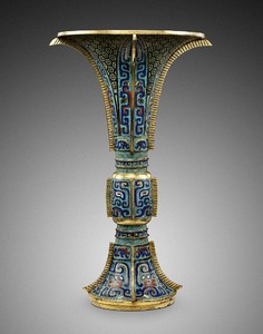 Vase (gu), 18th century. Gilt bronze and cloisonné enamel, height: 15 ⅛ inches (38.5 cm), width: 9 ¼ inches (23.5 cm)