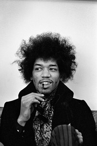 Linda Mccartney, Jimi Hendrix, New York, 1968. Archival fiber-based print © 1968 Paul McCartney