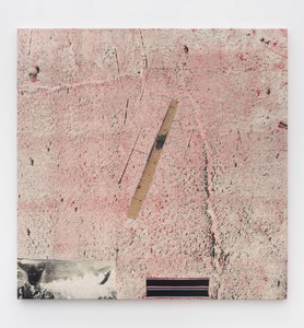 Sterling Ruby, DURAND LINE, 2015. Acrylic, elastic, treated fabric, and cardboard on canvas, 84 × 84 inches (213.4 × 213.4 cm) © Sterling Ruby, photo by Robert Wedemeyer