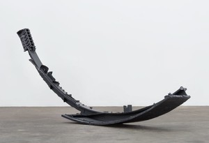 Sterling Ruby, HULL (VIPER), 2015. Steel, engine block, and paint, 96 × 34 × 240 inches (243.8 × 86.4 × 609.6 cm) © Sterling Ruby, photo by Robert Wedemeyer