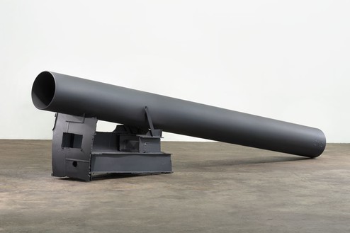 Sterling Ruby, RAT DOPAMINE (LG), 2015 Steel and paint, 68 × 272 × 39 inches (172.7 × 690.9 × 99.1 cm)© Sterling Ruby, photo by Robert Wedemeyer