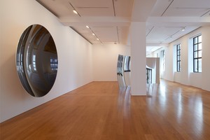 Installation view. Artworks © Anish Kapoor