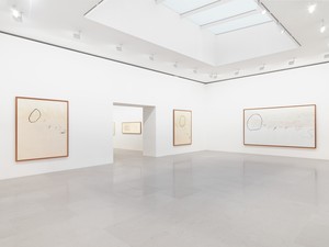 Installation view. Artwork © Cy Twombly Foundation. Photo: Mike Bruce