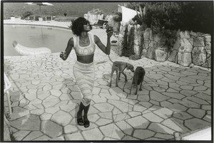 Jean Pigozzi, Naomi Campbell with Mick and Bono (the dogs), 1993. Archival pigment print, 20 × 24 inches unframed (50.8 × 60 cm), edition of 15 + 3 APS © Jean Pigozzi