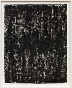 Richard Serra, Composite 1-1, 2016. Etching ink, paintstick, silica, and litho crayon on paper, 40 ½ × 31 ½ inches (102.9 × 80 cm) © Richard Serra. Photo: Robert McKeever