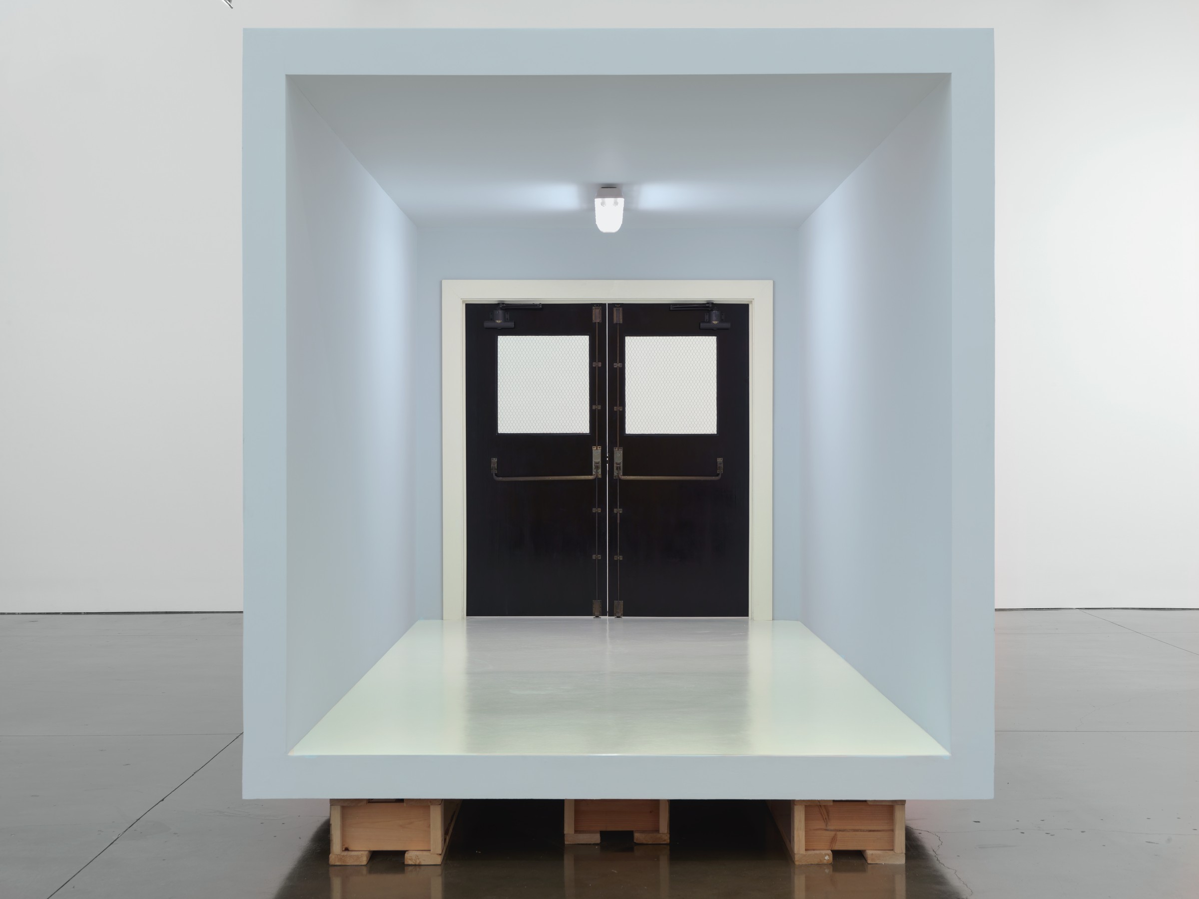 Robert Therrien, 555 West 24th Street, New York, April 6–May 26, 2017 ...