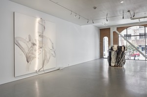 Installation view. Artwork, left to right: © Mary Weatherford; © 2018 Fairweather &amp; Fairweather LTD/Artists Rights Society (ARS), New York. Photo: Johnna Arnold