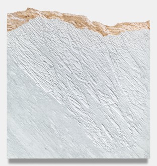 Giuseppe Penone, Pelle del monte, 2012 (detail) Carrara marble, 67 × 63 × 2 ¼ inches (170.2 × 160 × 5.7 cm)© Giuseppe Penone. Photo: Douglas M. Parker Studio