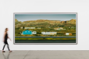 Installation view with Andreas Gursky, Utah (2017). © Andreas Gursky/Artists Rights Society (ARS), New York, 2018. Photo: Jeff McLane