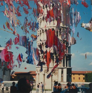 Gerhard Richter, Firenze (29.1.2000), 2000. Oil on color photograph, 4 ¾ × 4 ¾ inches (12 × 12 cm) © Gerhard Richter 2019 (10042019). Photo: Lucy Dawkins