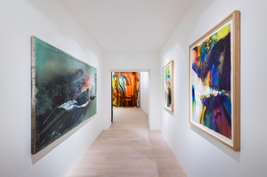 Installation view. Artwork, left to right: © Tatiana Trouvé; © Katharina Grosse and VG Bild-Kunst Bonn, 2019. Photo: Andreas Zimmermann