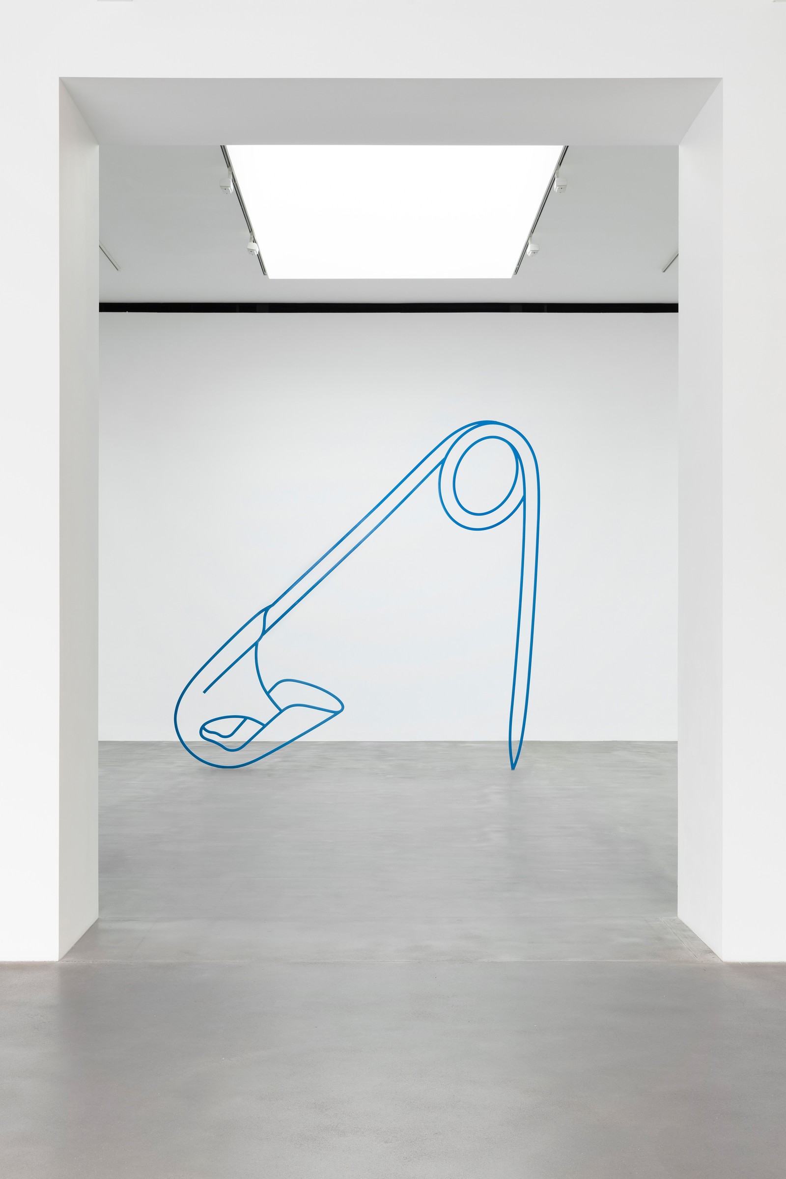 Michael Craig-Martin: Sculpture, Britannia Street, London, May 31