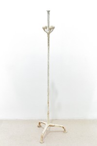 Diego Giacometti, Lampadaire aux boules, n.d.. Metal, tow, and plaster, 63 ⅜ × 23 ⅝ × 23 ⅝ inches (161 × 60 × 60 cm) © ADAGP, Paris, 2020. Photo: Thomas Lannes