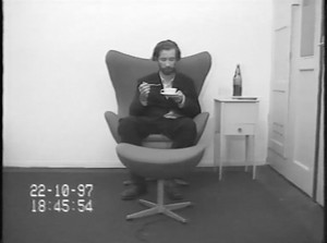 Carsten Höller, Muscimol 3. Versuch, 1997 (still). Video, black and white, sound, 14 min. 8 sec., edition of 3 + 2 AP © Carsten Höller