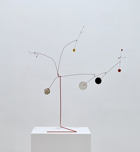 Alexander Calder, Caged Stone and Fourteen Dots, c. 1948. Sheet metal, wire, stone, rod, and paint, 36 ½ × 34 × 10 inches (92.7 × 86.4 × 25.4 cm) © 2021 Calder Foundation, New York/Artists Rights Society (ARS), New York. Photo: Thomas Lannes