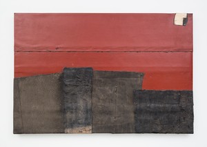Theaster Gates, Red City, 2020. Industrial oil-based enamel, rubber torch down, bitumen, wood, and copper, 72 × 108 inches (182.9 × 274.3 cm) © Theaster Gates
