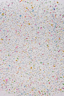 Damien Hirst, Holy, 2020 Oil and gold leaf on canvas, 108 × 72 inches (274.3 × 182.9 cm)© Damien Hirst and Science Ltd. All rights reserved, DACS 2021. Photo: Prudence Cuming Associates
