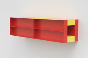 Donald Judd, untitled, 1989. Painted aluminum, 11 ¾ × 47 ¼ × 11 ¾ inches (29.8 × 120 × 29.8 cm) © 2021 Judd Foundation/Artists Rights Society (ARS), New York. Photo: Rob McKeever