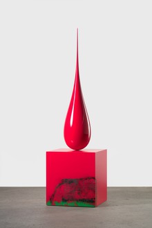 Sterling Ruby, DROP. CIRCULATORY SYSTEM ♥., 2021 Fiberglass, wood, spray paint, and laminate, 120 × 34 × 34 inches (304.8 × 86.4 × 86.4 cm)© Sterling Ruby. Photo: Robert Wedemeyer