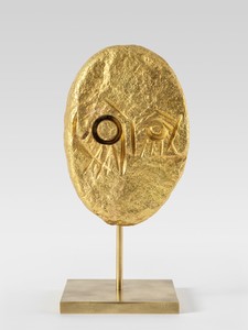 Thomas Houseago, Owl Demon (Lechuza), 2021. Bronze, 9 × 4 ½ × 4 inches (22.9 × 11.4 × 10.2 cm), edition 1/3 + 2 AP © Thomas Houseago. Photo: Stefan Altenburger