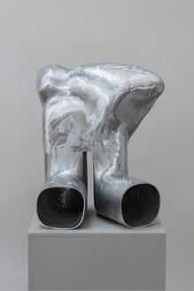 Albert Oehlen, Untitled, 2022 Cast aluminum, 33 ½ × 27 ⅝ × 23 ¼ inches (85 × 70 × 59 cm), edition of 3 + 2 AP© Albert Oehlen. Photo: Stefan Rohner