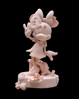 Damien Hirst, Minnie, 2020 Pink marble, 39 ⅝ × 22 ⅞ × 22 ⅞ inches (100.5 × 58 × 58 cm), edition of 3 +2 AP© Damien Hirst and Science Ltd. All rights reserved, DACS 2022. Photo: Prudence Cuming Associates Ltd