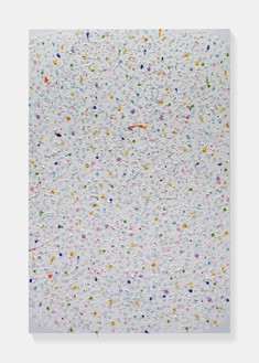 Damien Hirst, Haven, 2020 Oil and gold leaf on canvas, 108 × 72 inches (274.3 × 182.9 cm)© Damien Hirst and Science Ltd. All rights reserved, DACS 2022. Photo: Prudence Cuming Associates Ltd