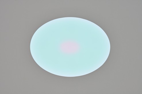 James Turrell, Jeu, 2022 Glass and programming, 54 × 72 inches (137.2 × 182.9 cm)© James Turrell. Photo: Thomas Lannes