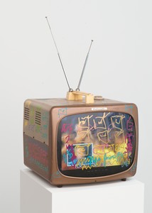 Nam June Paik, Ambassador TV, 2005. Single-channel video (color, sound), LCD monitor, vintage television, permanent oil marker, and acrylic paint, 24 ⅛ × 16 ½ × 15 ½ inches (61.3 × 41.9 × 39.4 cm) © Nam June Paik Estate. Photo: Rob McKeever