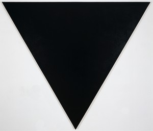 Steven Parrino, The Chaotic Painting, 2004. Enamel on canvas, 63 × 72 ¾ inches (160 × 184.8 cm) © Steven Parrino, courtesy the Parrino Family Estate
