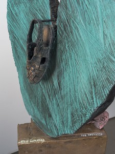 Tatiana Trouvé, Notes on Sculpture, 2022 (detail). Patinated and painted bronze, 53 ⅛ × 18 ⅜ × 10 ¼ inches (135 × 46.5 × 26 cm) © Tatiana Trouvé. Photo: Florian Kleinefenn