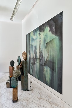 Installation shot of Tatiana Trouvé's exhibition at Gagosian Paris, featuring four sculptures and one painting.