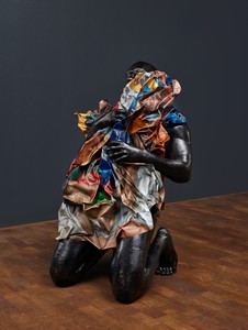 Titus Kaphar, Doubt III, 2022. Wax with tar and gold enamel and oil on canvas, 56 ⅜ × 34 ¼ × 33 ⅞ inches (143 × 87 × 86 cm) © Titus Kaphar.