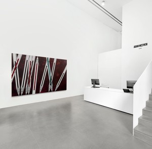 Installation view with Adam McEwen, Big Spears (2023). Artwork © Adam McEwen. Photo: Matteo D’Eletto, M3 Studio