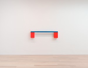 Installation view with Donald Judd, untitled (1964–74). Artwork © Judd Foundation/Artists Rights Society (ARS), New York. Photo: Rob McKeever