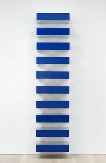 Donald Judd, untitled, 1980 Galvanized iron and plexiglass, in 10 parts, overall: 120 × 27 × 24 inches (304.8 × 68.6 × 61 cm)© Judd Foundation/Artists Rights Society (ARS), New York. Photo: Rob McKeever