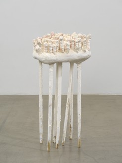 Phyllida Barlow, untitled: nibs, 2021 Plywood, hardboard, timber, polyurethane foam, fabric, polystyrene, plaster, wire netting, scrim, paint, and polyvinyl acetate, 49 ¼ × 21 ⅝ × 19 ⅝ inches (125 × 55 × 50 cm)© Phyllida Barlow. Photo: Alex Delfanne, courtesy the artist and Hauser &amp; Wirth