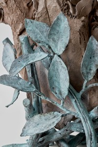 Setsuko, Fantaisie de Magnolia, 2022 (detail). Terra-cotta and patinated bronze, 24 × 17 ⅜ × 17 ¾ inches (61 × 44 × 45 cm) © Setsuko. Photo: Thomas Lannes