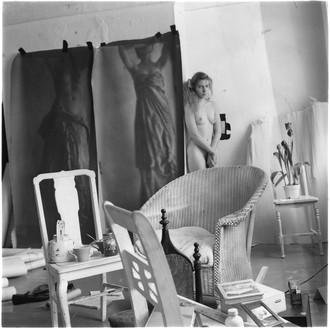 Francesca Woodman, Untitled, c. 1979–80 Lifetime gelatin silver print, image: 5 ⅝ × 5 ⅝ inches (14.1 × 14.1 cm), sheet: 7 ⅛ × 9 ½ inches (17.9 × 24 cm)© Woodman Family Foundation/Artists Rights Society (ARS), New York