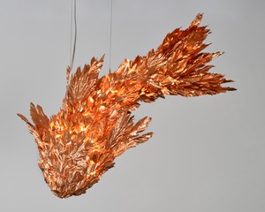 Frank Gehry, Fish on Fire (New York), 2023. Copper and steel wire, 15 ½ × 43 × 19 ½ inches (39.4 × 109.2 × 49.5 cm) © Frank O. Gehry. Photo: Owen Conway