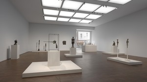 Installation view. Artwork, front left, center, back right: © Succession Picasso/DACS, London 2024; back left, front left: © Succession Alberto Giacometti/DACS 2024; center back, front right: © 2024 Bruce Nauman/Artists Rights Society (ARS), New York and DACS. Photo: Prudence Cuming Associates Ltd