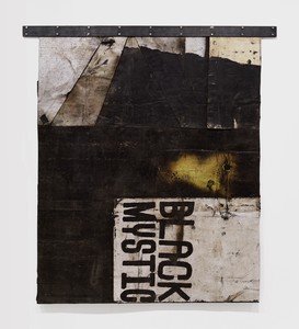 Theaster Gates, Black Mystic, 2024. Industrial oil-based enamel, rubber torch down, bitumen, and steel, 105 ⅞ × 84 ⅝ inches (269 × 215 cm) © Theaster Gates. Photo: Thomas Lannes