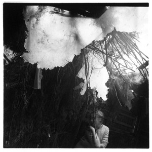 Francesca Woodman Untitled, 1978. Lifetime gelatin silver print, image: 4 ⅝ × 4 ⅝ inches (11.5 × 11.5 cm), sheet: 9 ⅜ × 7 inches (23.8 × 17.8 cm) © Woodman Family Foundation/SIAE, Rome