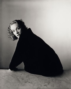Irving Penn Marlene Dietrich (B), New York, 1948. Gelatin silver print, 9 ⅝ × 7 ¾ inches (24.3 × 19.5 cm), edition of 12 © The Irving Penn Foundation