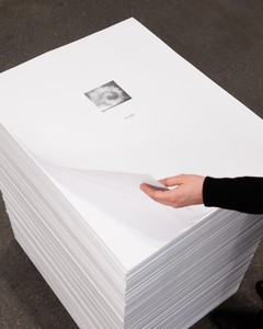 Felix Gonzalez-Torres “Untitled” (Beautiful, in conjunction with Louise Lawler), 1990 (detail). Print on paper (endless copies), 36 × 29 × 23 inches (91.4 × 73.7 × 58.4 cm) at ideal height © Estate Felix Gonzalez-Torres, courtesy Felix Gonzalez-Torres Foundation