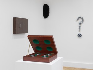 Installation view. Artwork © Estate of Richard Artschwager. Photo: Prudence Cuming Associates Ltd