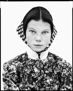 Richard Avedon Freida Kleinsasser, thirteen-year-old, Hutterite colony, Harlowton, Montana, June 23, 1983. © The Richard Avedon Foundation
