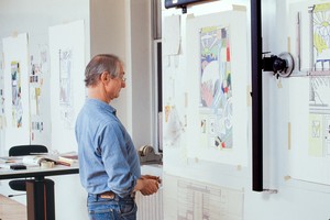 Roy Lichtenstein working on a drawing for Mural with Blue Brushstroke (1984–86), in his 29th Street studio, New York, c. 1985. Artwork © Estate of Roy Lichtenstein. Photo: © Bob Adelman