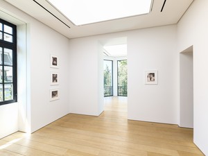 Installation view. Artwork © Urs Fischer. Photo: Stathis Mamalakis